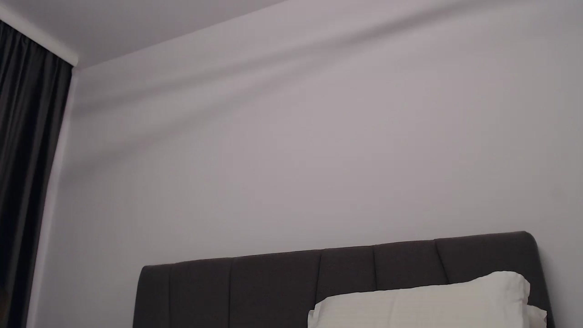 Gallery image thumbnail from Anayys's myfreecams stream on, 12/15/2024, 18:07 image 10 of 20