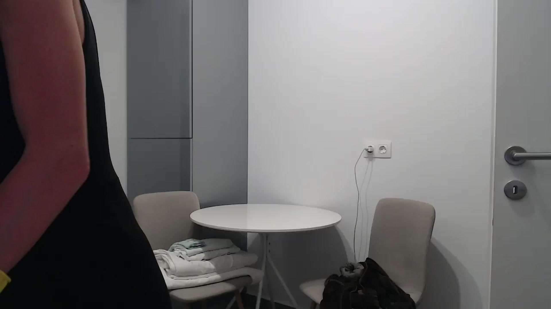 Gallery image thumbnail from Anayys's myfreecams stream on, 12/18/2024, 21:26 image 3 of 20
