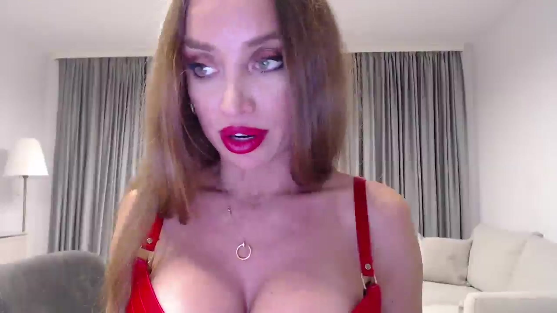 Gallery image thumbnail from Anayys's myfreecams stream on, 12/19/2024, 23:47 image 5 of 20