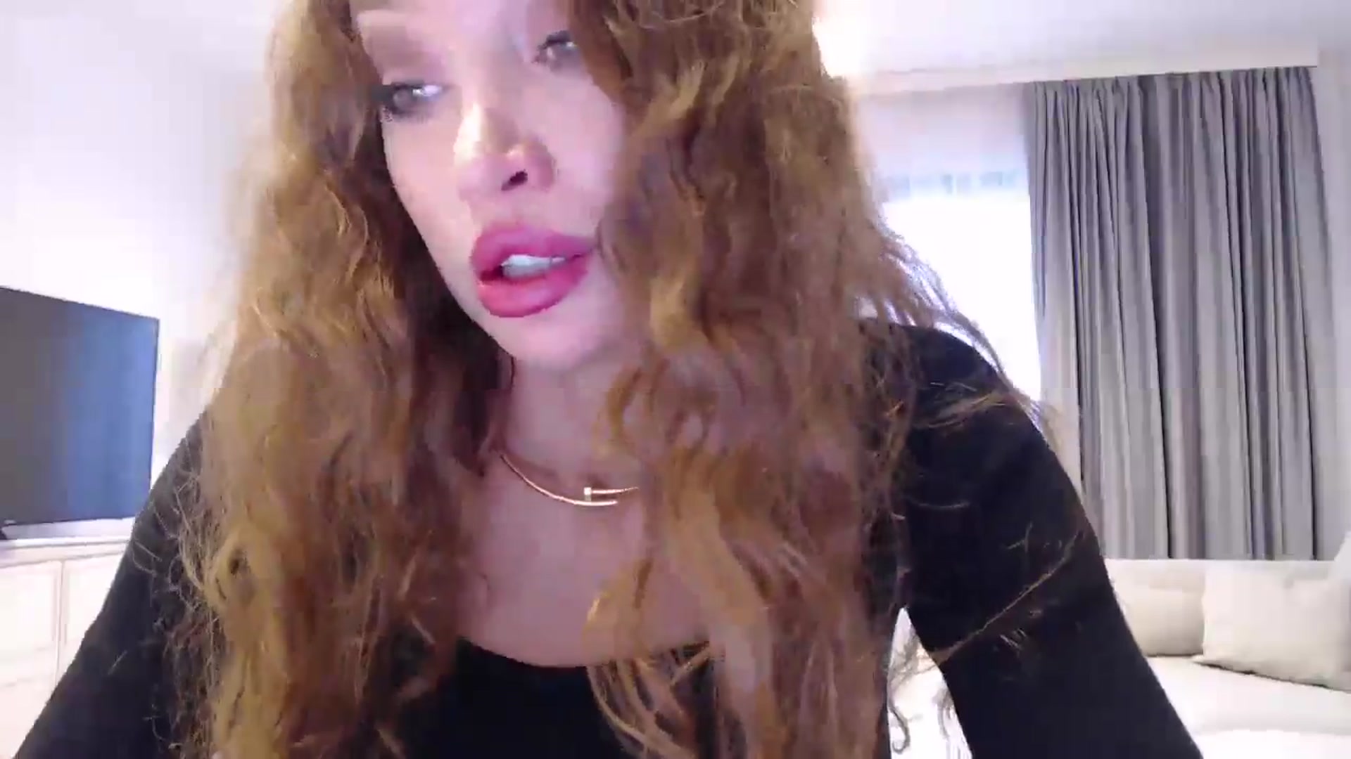 Gallery image thumbnail from Anayys's myfreecams stream on, 12/29/2024, 13:33 image 19 of 20