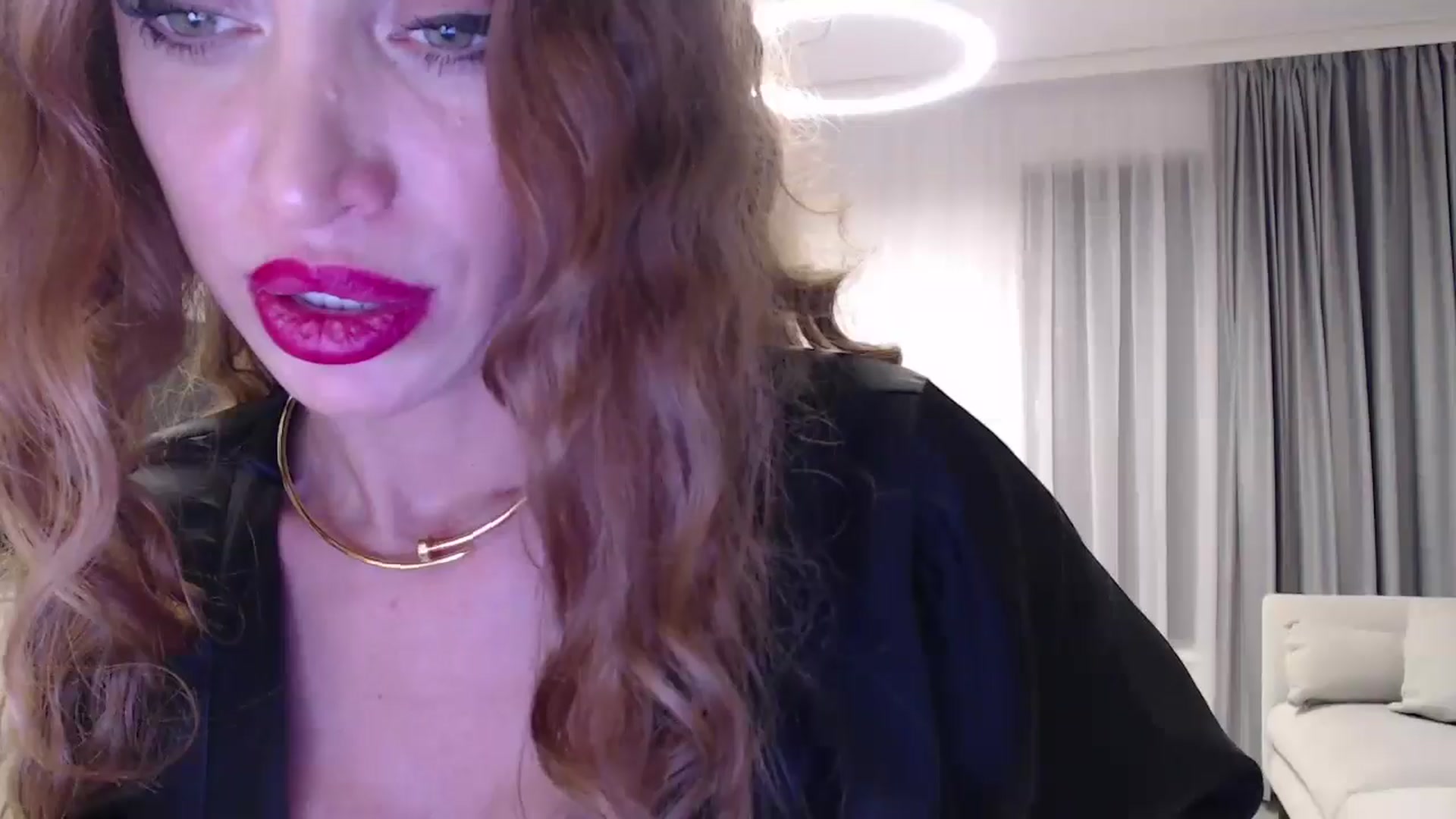 Gallery image thumbnail from Anayys's myfreecams stream on, 12/29/2024, 23:23 image 7 of 20