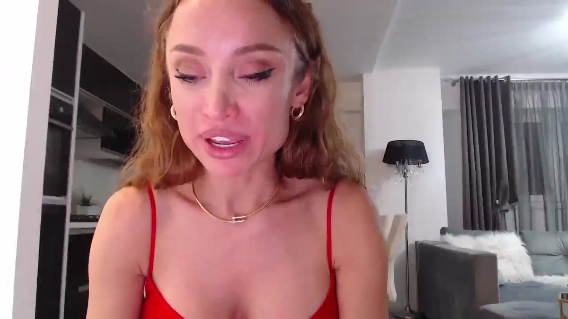 Gallery image thumbnail from Anayys's myfreecams stream on, 12/31/2024, 23:15 image 12 of 20