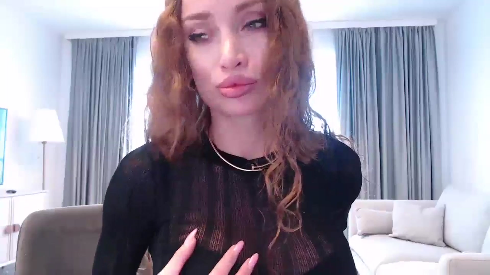 Gallery image thumbnail from Anayys's myfreecams stream on, 01/02/2025, 13:08 image 12 of 20