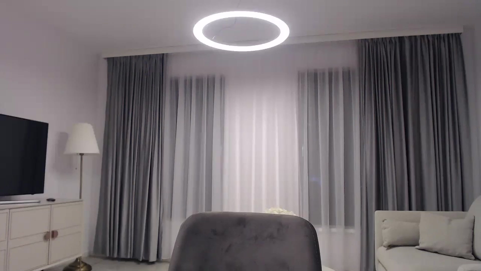 Gallery image thumbnail from Anayys's myfreecams stream on, 01/03/2025, 16:34 image 19 of 20