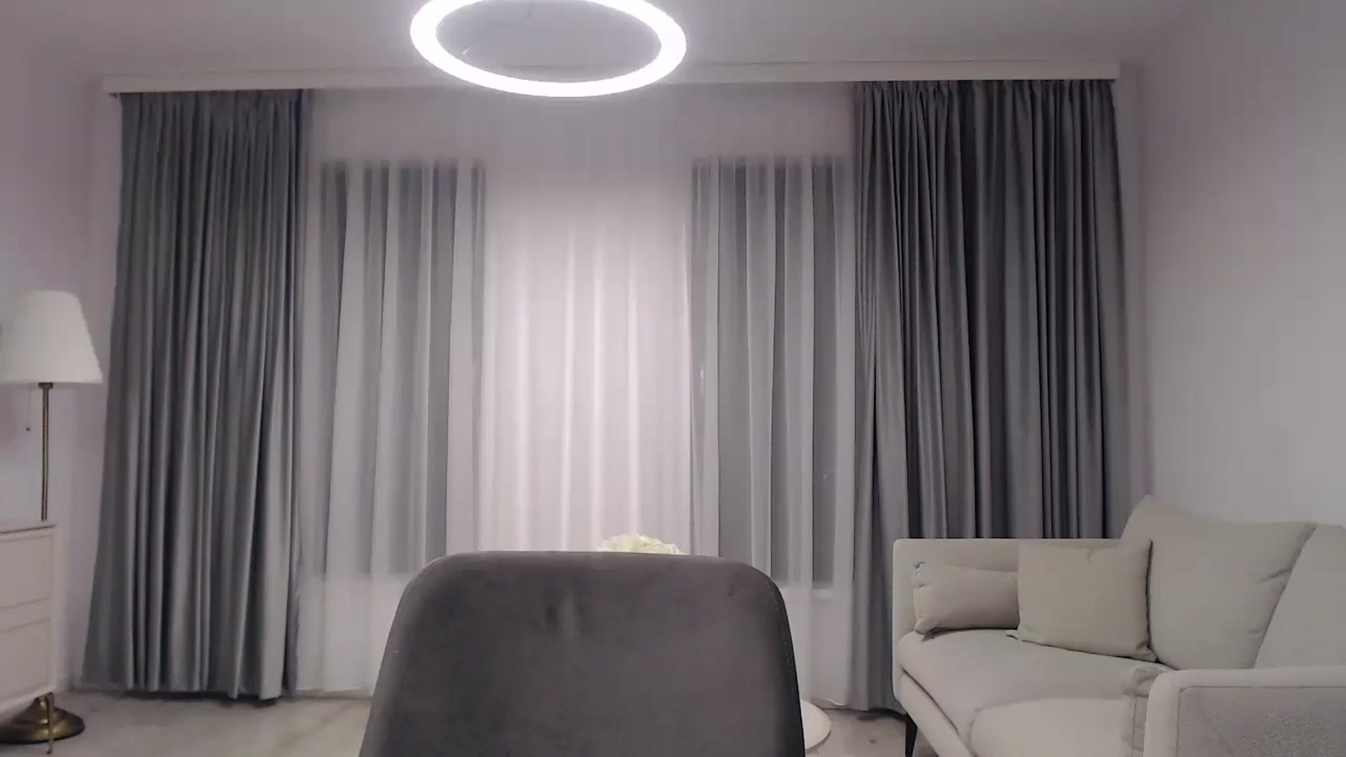 Gallery image thumbnail from Anayys's myfreecams stream on, 01/06/2025, 24:00 image 4 of 20
