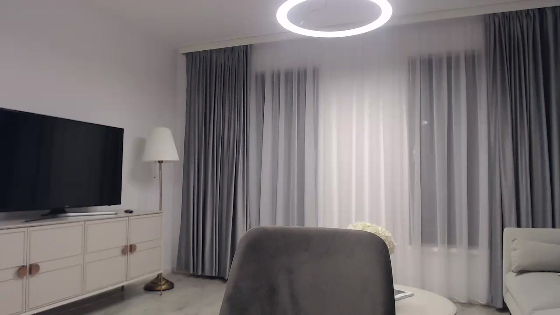 Gallery image thumbnail from Anayys's myfreecams stream on, 01/09/2025, 01:56 image 6 of 20