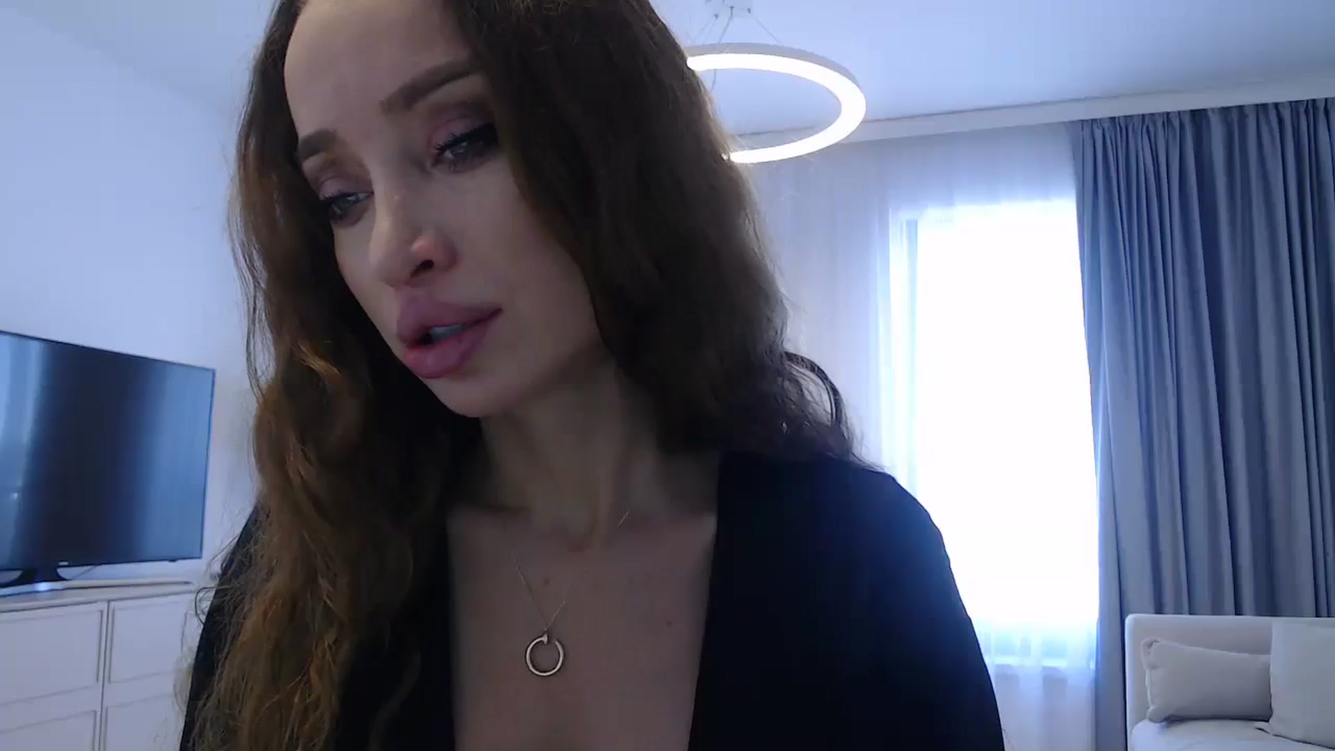 Gallery image thumbnail from Anayys's myfreecams stream on, 01/09/2025, 11:40 image 2 of 20