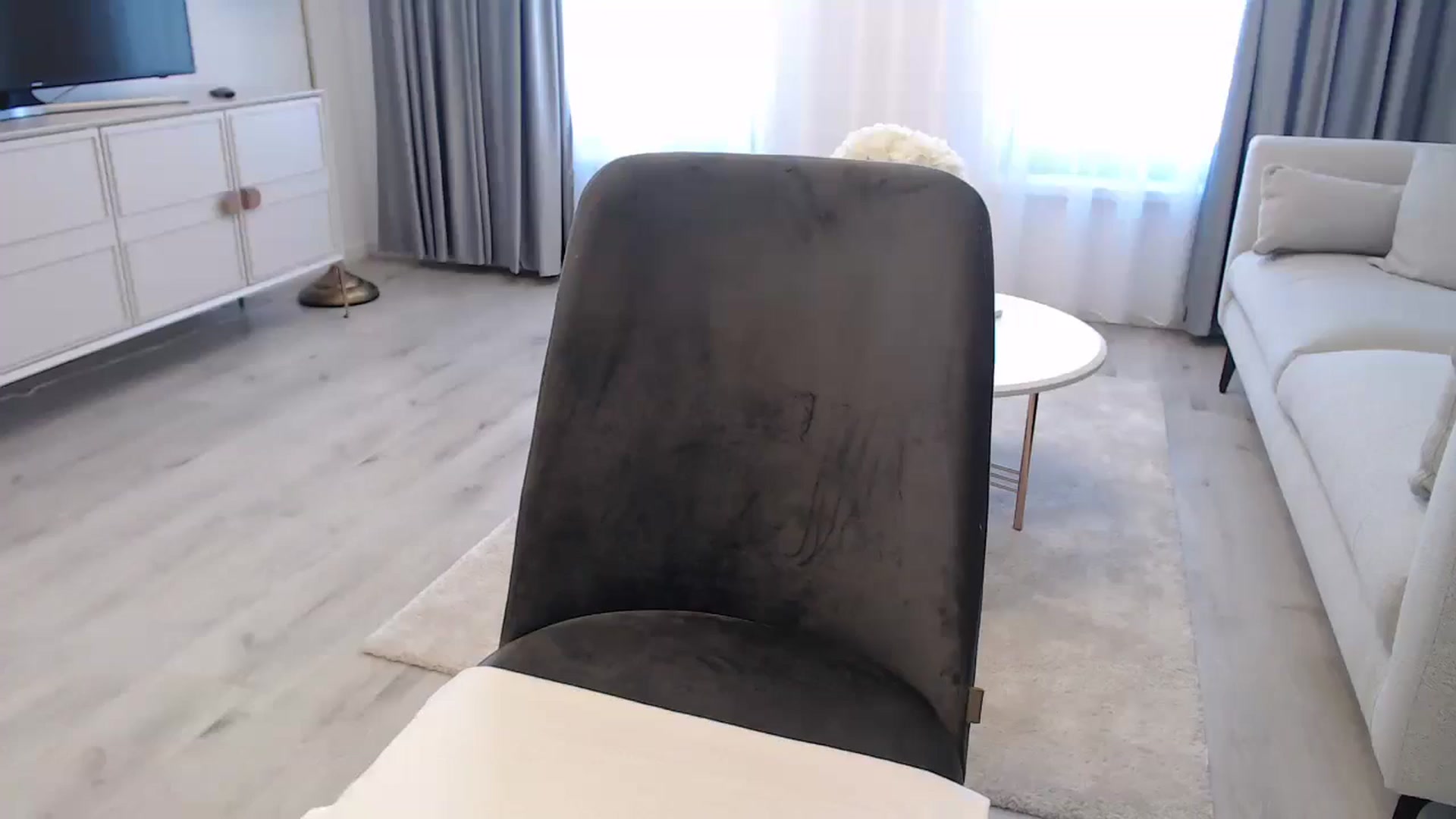 Gallery image thumbnail from Anayys's myfreecams stream on, 01/09/2025, 11:40 image 12 of 20