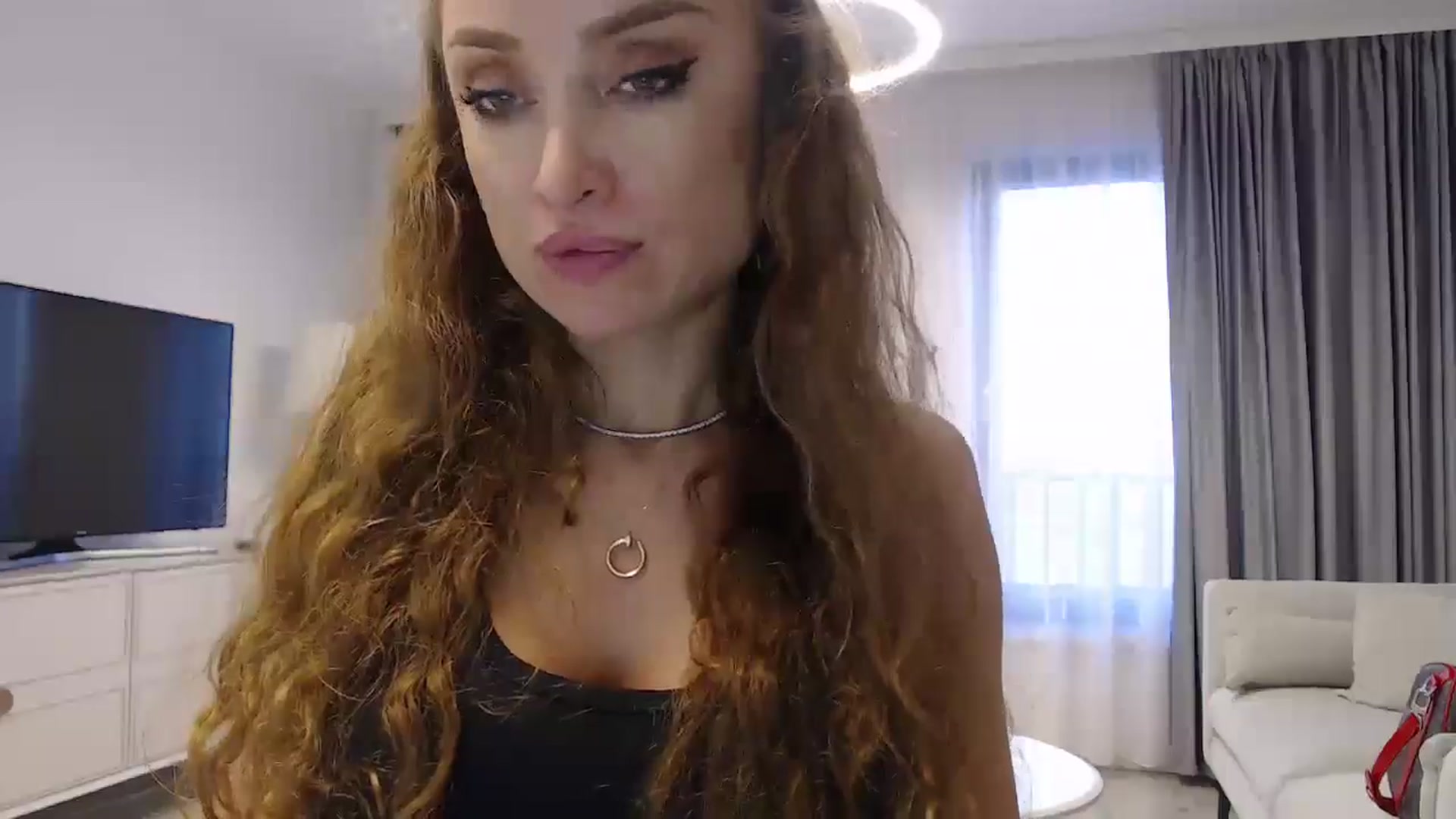 Gallery image thumbnail from Anayys's myfreecams stream on, 01/09/2025, 14:51 image 17 of 20