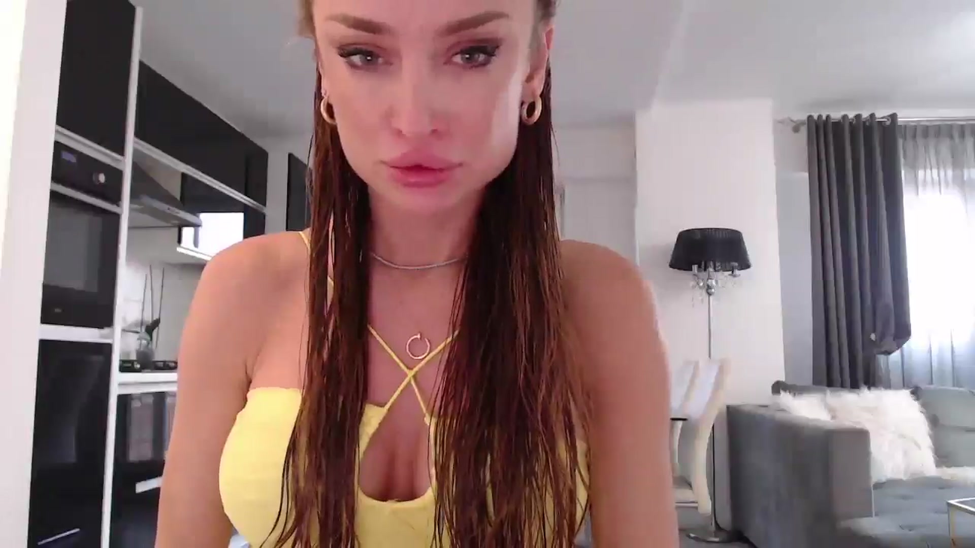 Gallery image thumbnail from Anayys's myfreecams stream on, 01/10/2025, 08:57 image 2 of 20