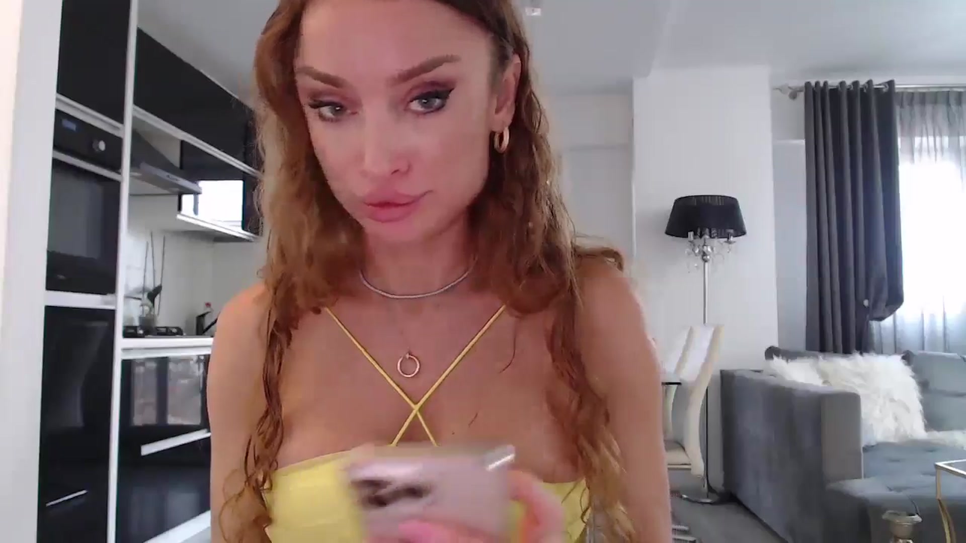 Gallery image thumbnail from Anayys's myfreecams stream on, 01/10/2025, 08:57 image 20 of 20