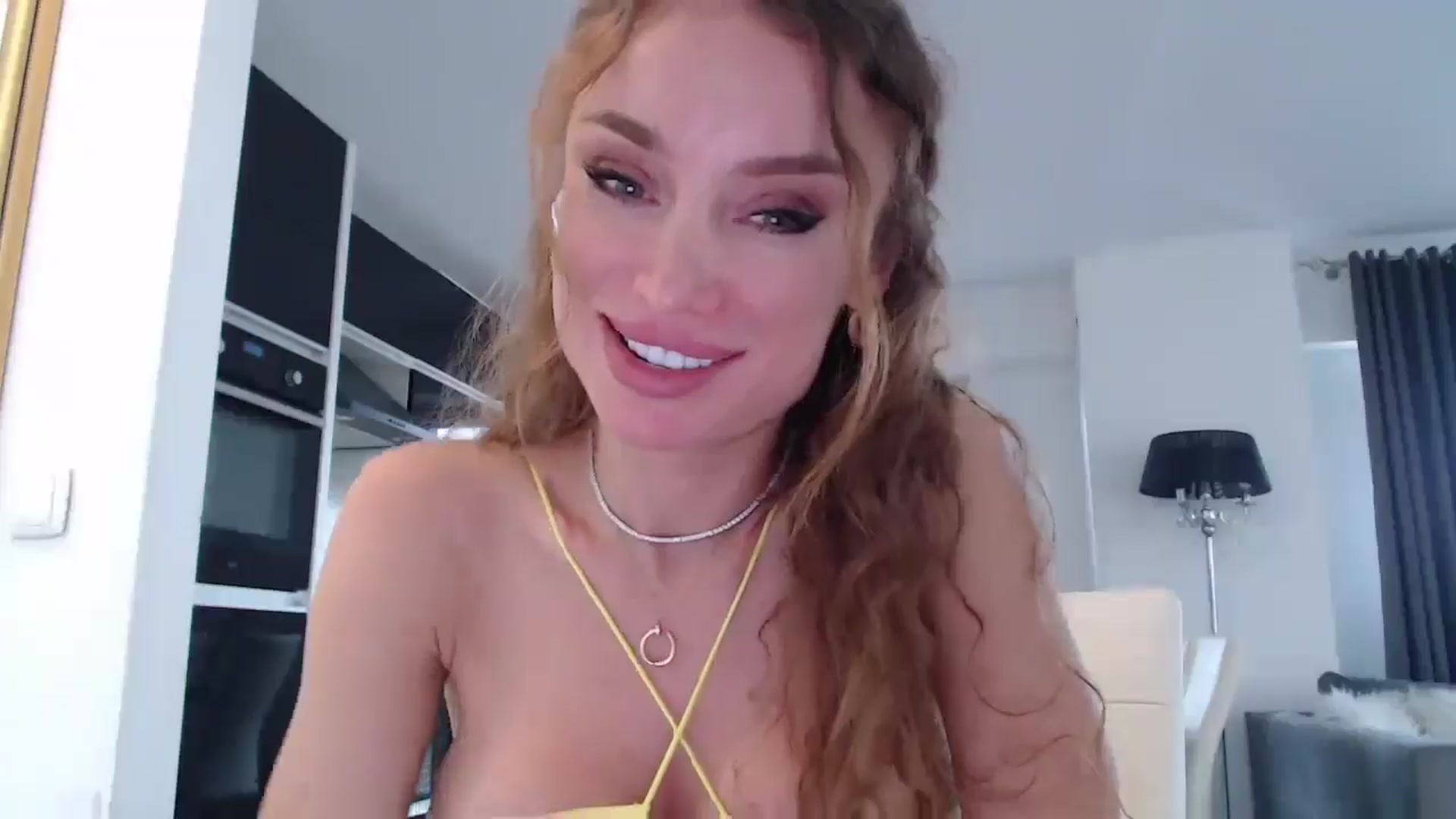 Gallery image thumbnail from Anayys's myfreecams stream on, 01/10/2025, 11:26 image 13 of 20