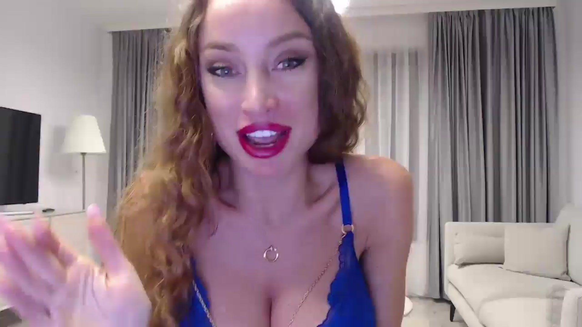 Gallery image thumbnail from Anayys's myfreecams stream on, 01/11/2025, 16:34 image 17 of 20