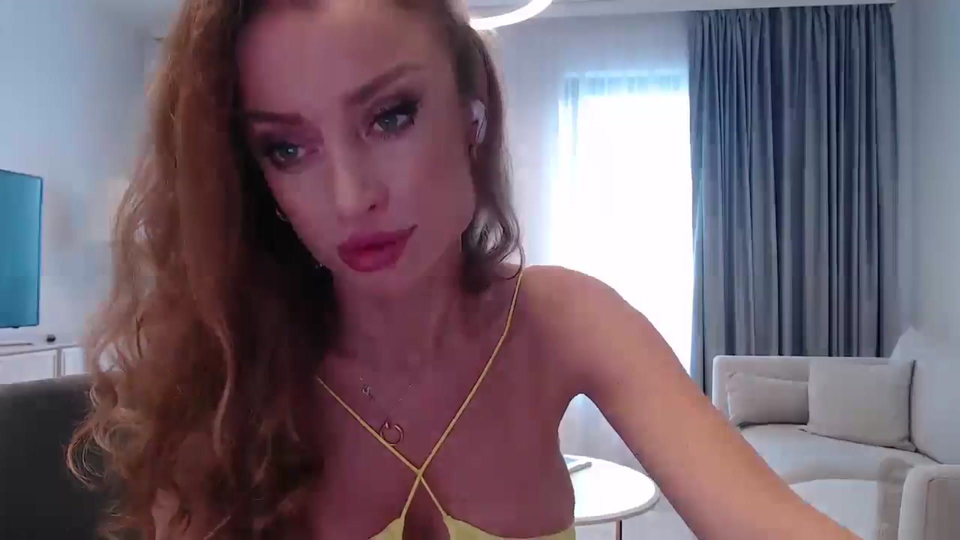 Gallery image thumbnail from Anayys's myfreecams stream on, 01/15/2025, 07:54 image 15 of 20