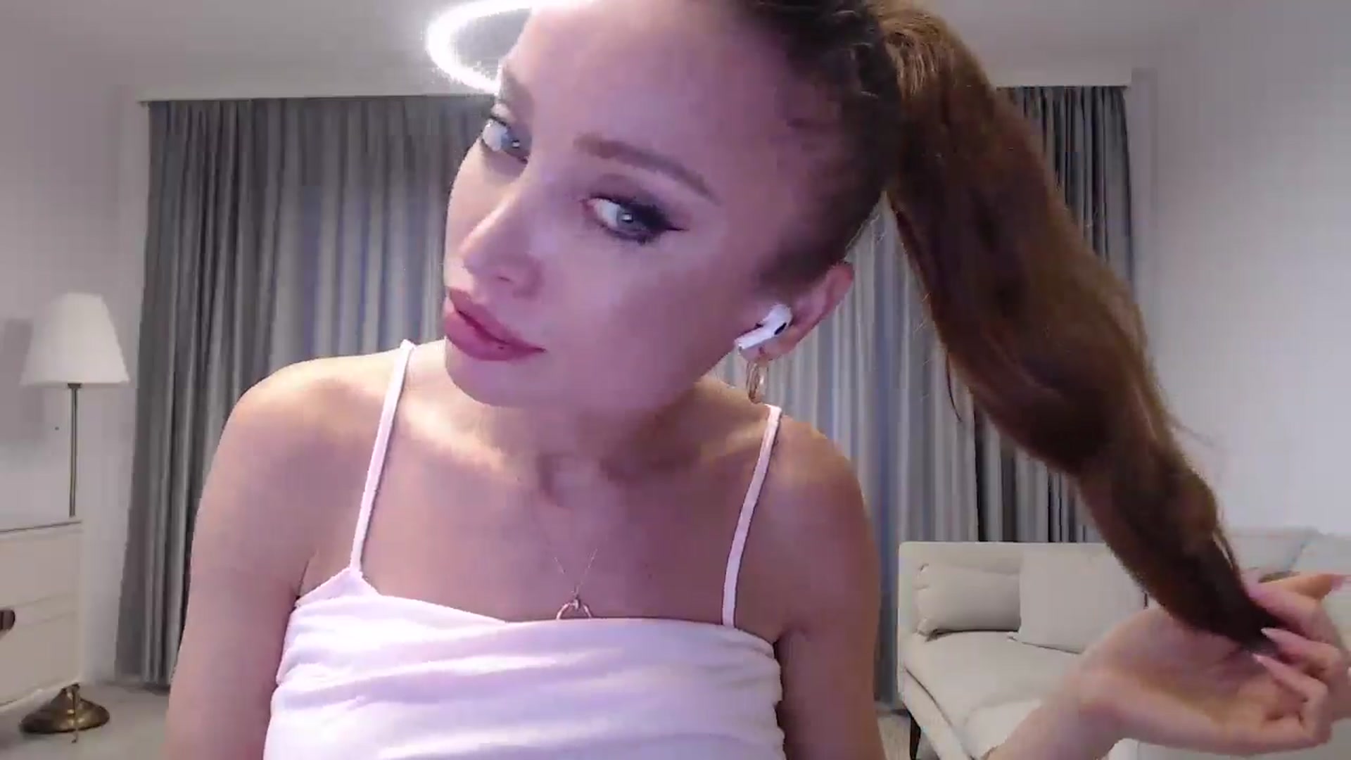 Gallery image thumbnail from Anayys's myfreecams stream on, 01/15/2025, 14:08 image 8 of 20