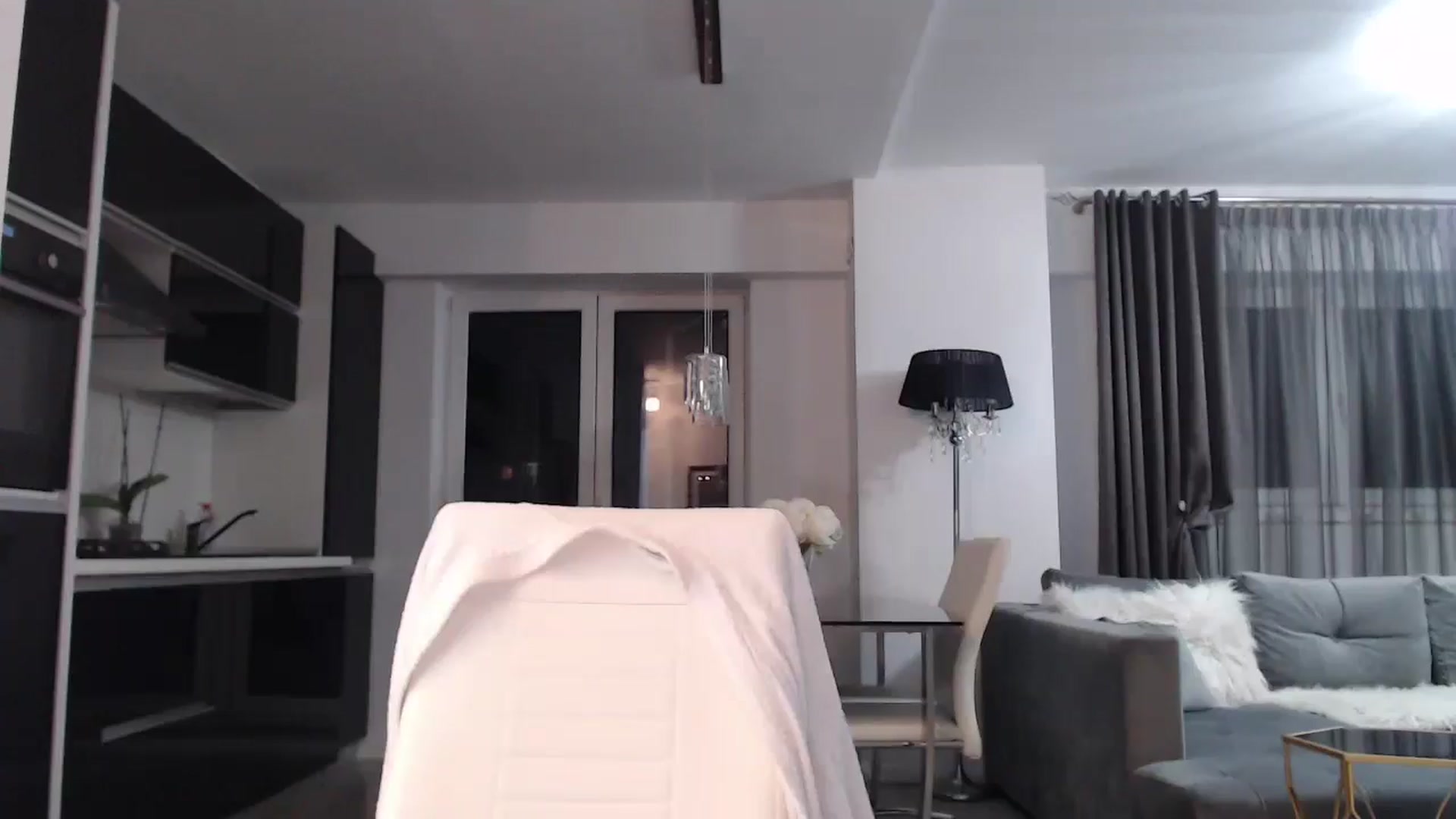 Gallery image thumbnail from Anayys's myfreecams stream on, 01/20/2025, 04:24 image 18 of 20