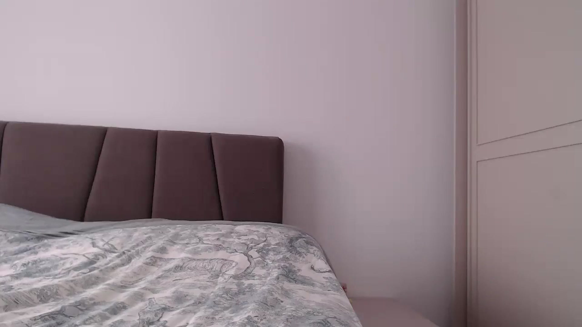 Gallery image thumbnail from Anayys's myfreecams stream on, 01/21/2025, 12:22 image 10 of 20