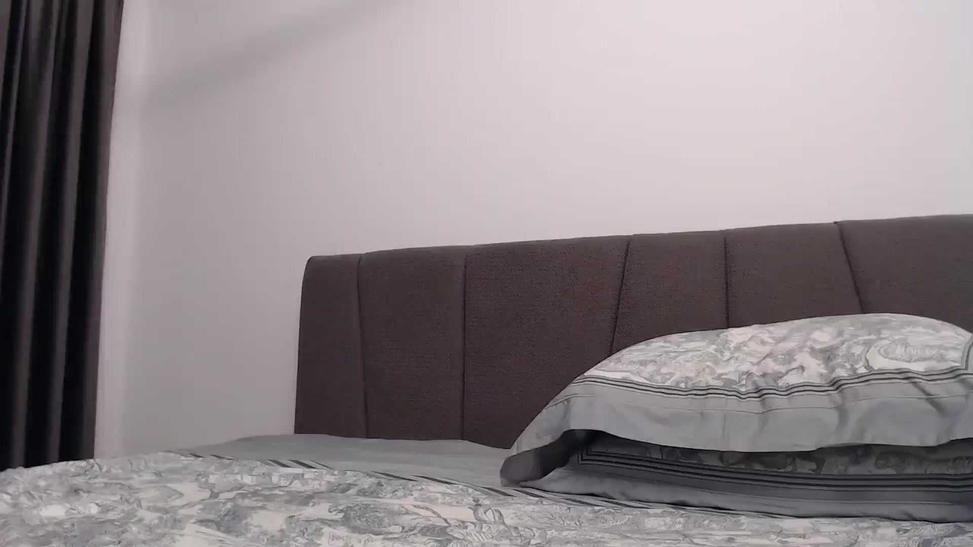 Gallery image thumbnail from Anayys's myfreecams stream on, 01/23/2025, 21:33 image 19 of 20