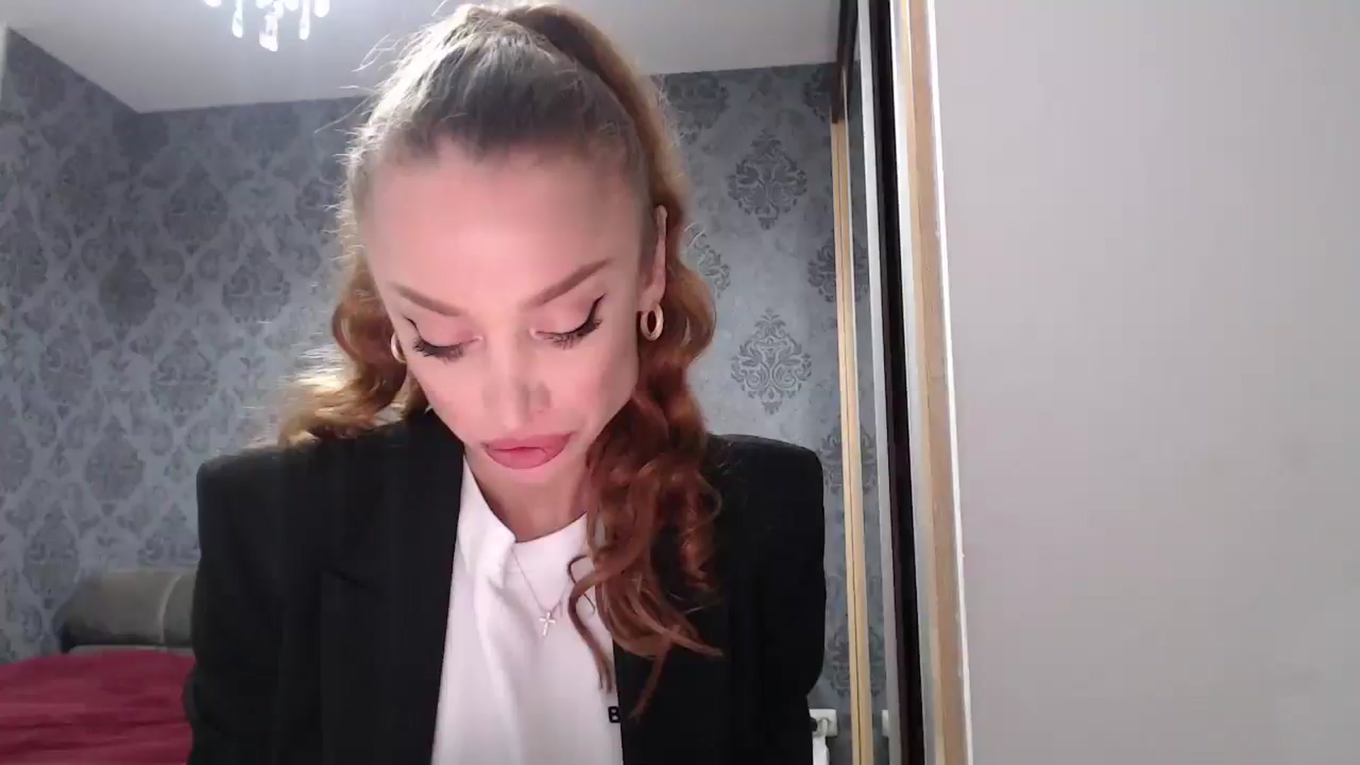 Gallery image thumbnail from Anayys's myfreecams stream on, 01/31/2025, 11:17 image 16 of 20