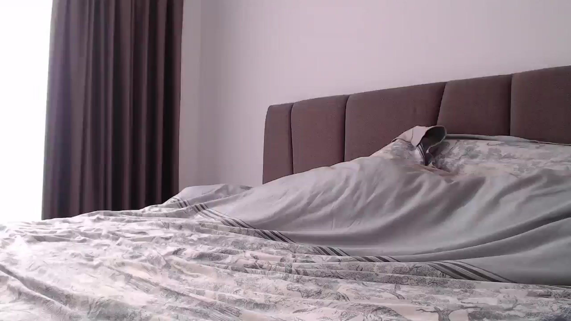 Gallery image thumbnail from Anayys's myfreecams stream on, 02/08/2025, 14:11 image 7 of 20