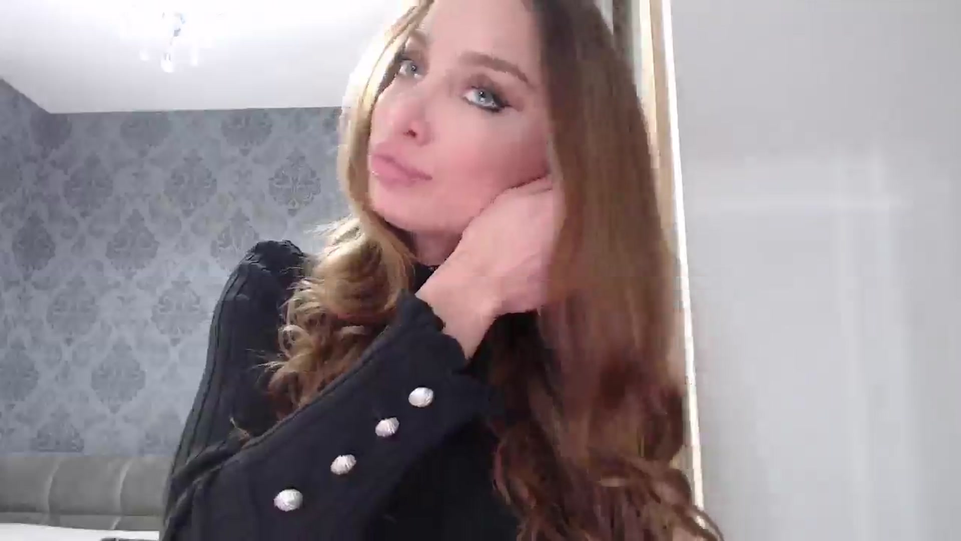 Gallery image thumbnail from Anayys's myfreecams stream on, 02/13/2025, 13:42 image 3 of 20