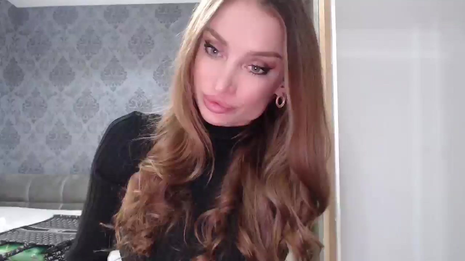 Gallery image thumbnail from Anayys's myfreecams stream on, 02/13/2025, 13:42 image 7 of 20