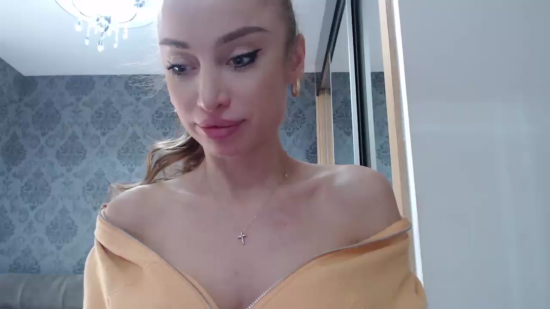 Gallery image thumbnail from Anayys's myfreecams stream on, 02/14/2025, 13:48 image 1 of 20