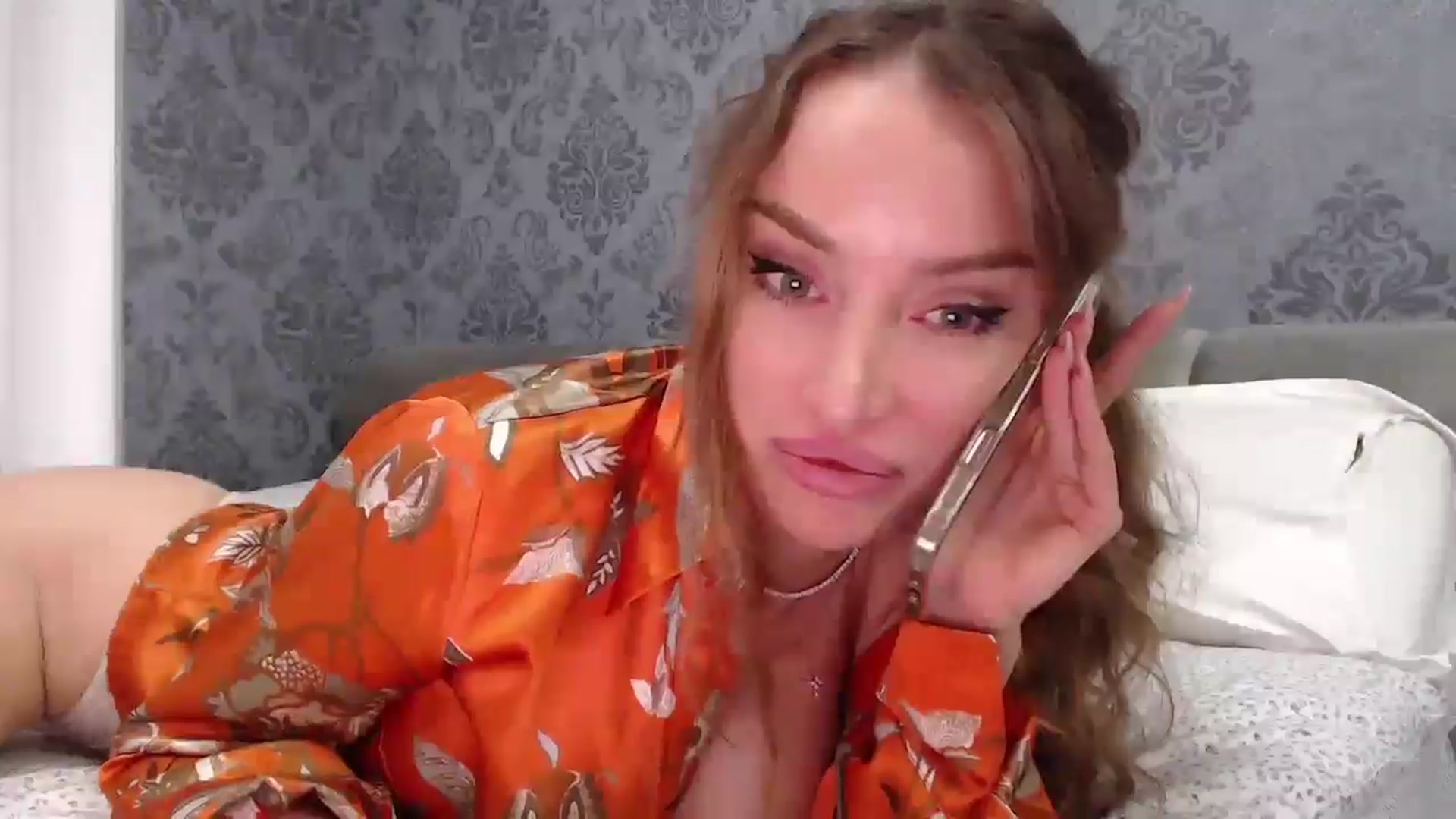 Gallery image thumbnail from Anayys's myfreecams stream on, 02/17/2025, 13:15 image 19 of 20
