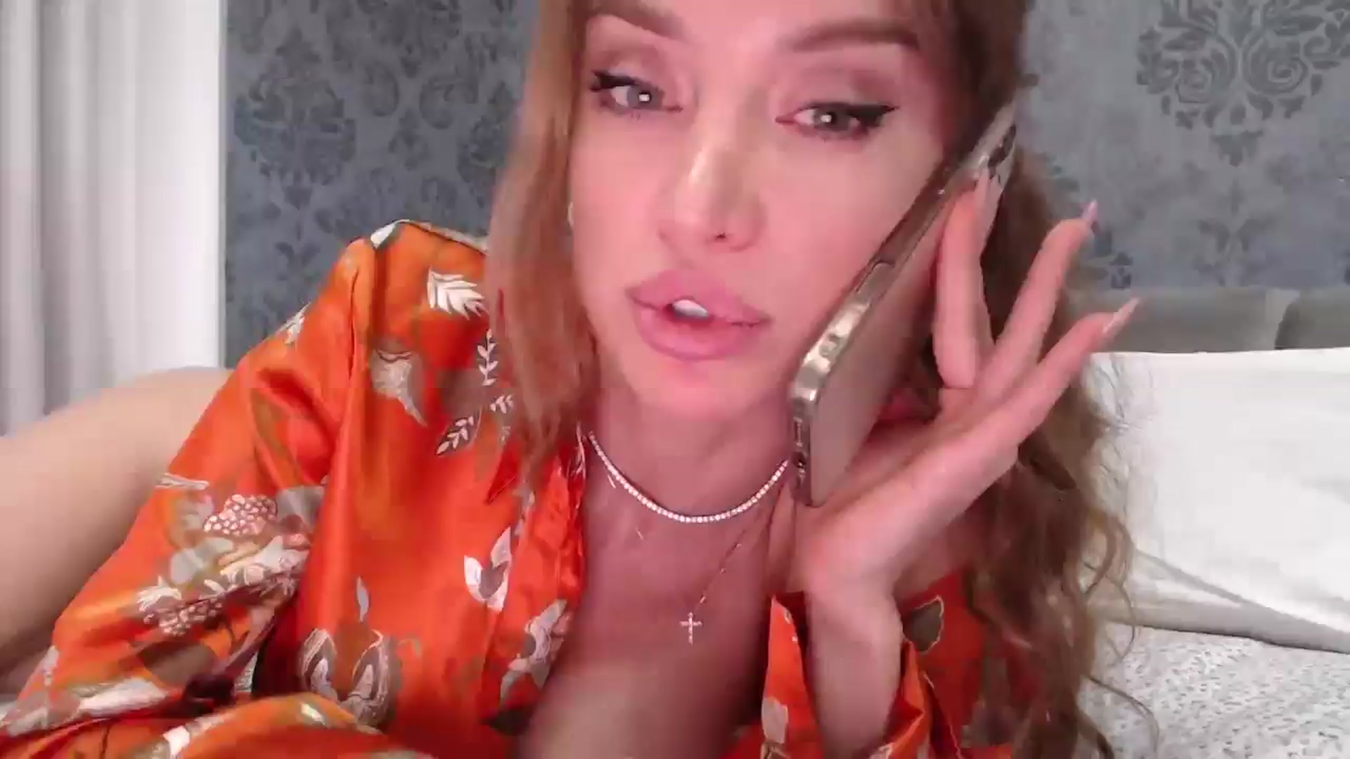 Gallery image thumbnail from Anayys's myfreecams stream on, 02/17/2025, 13:15 image 18 of 20