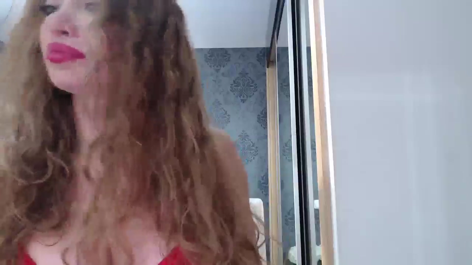 Gallery image thumbnail from Anayys's myfreecams stream on, 02/19/2025, 11:40 image 6 of 20
