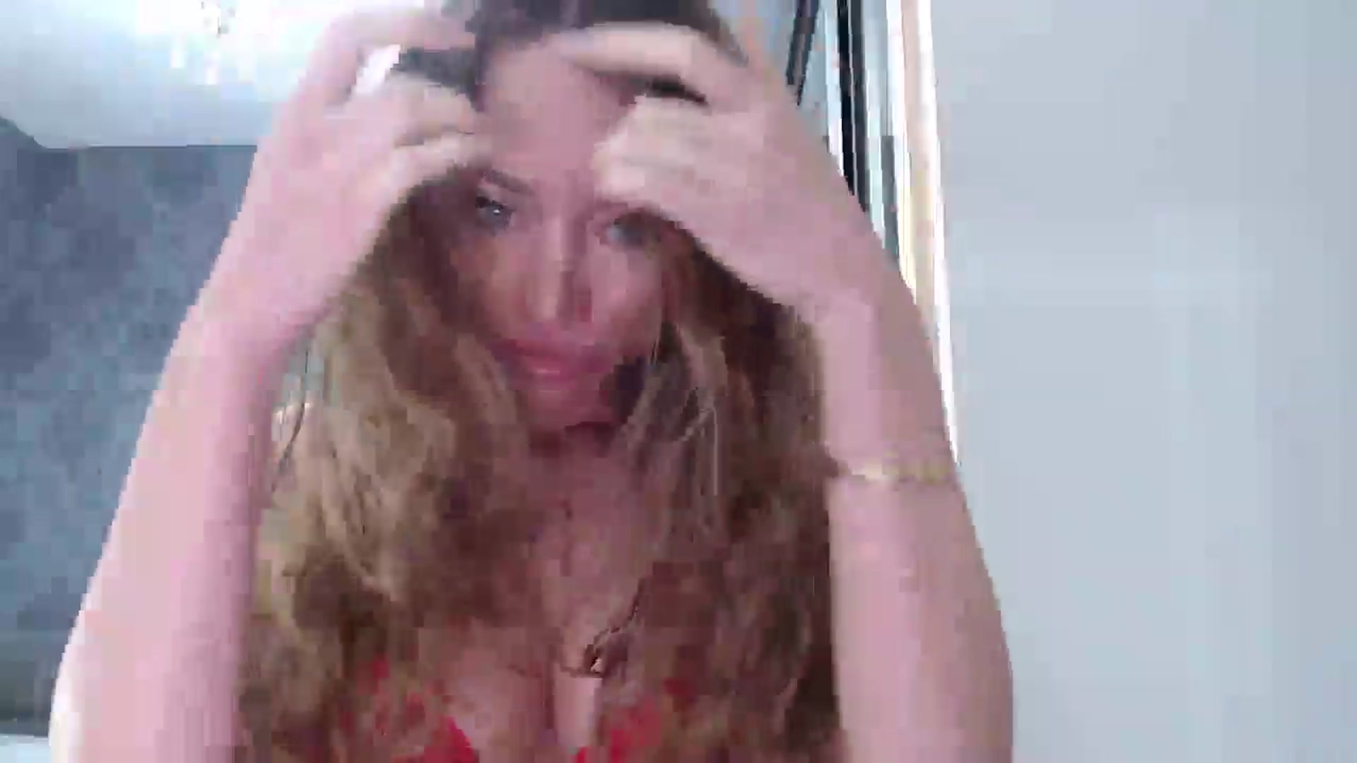 Gallery image thumbnail from Anayys's myfreecams stream on, 02/19/2025, 11:40 image 4 of 20
