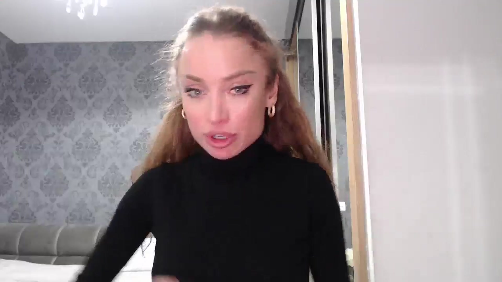 Gallery image thumbnail from Anayys's myfreecams stream on, 02/21/2025, 16:42 image 15 of 20