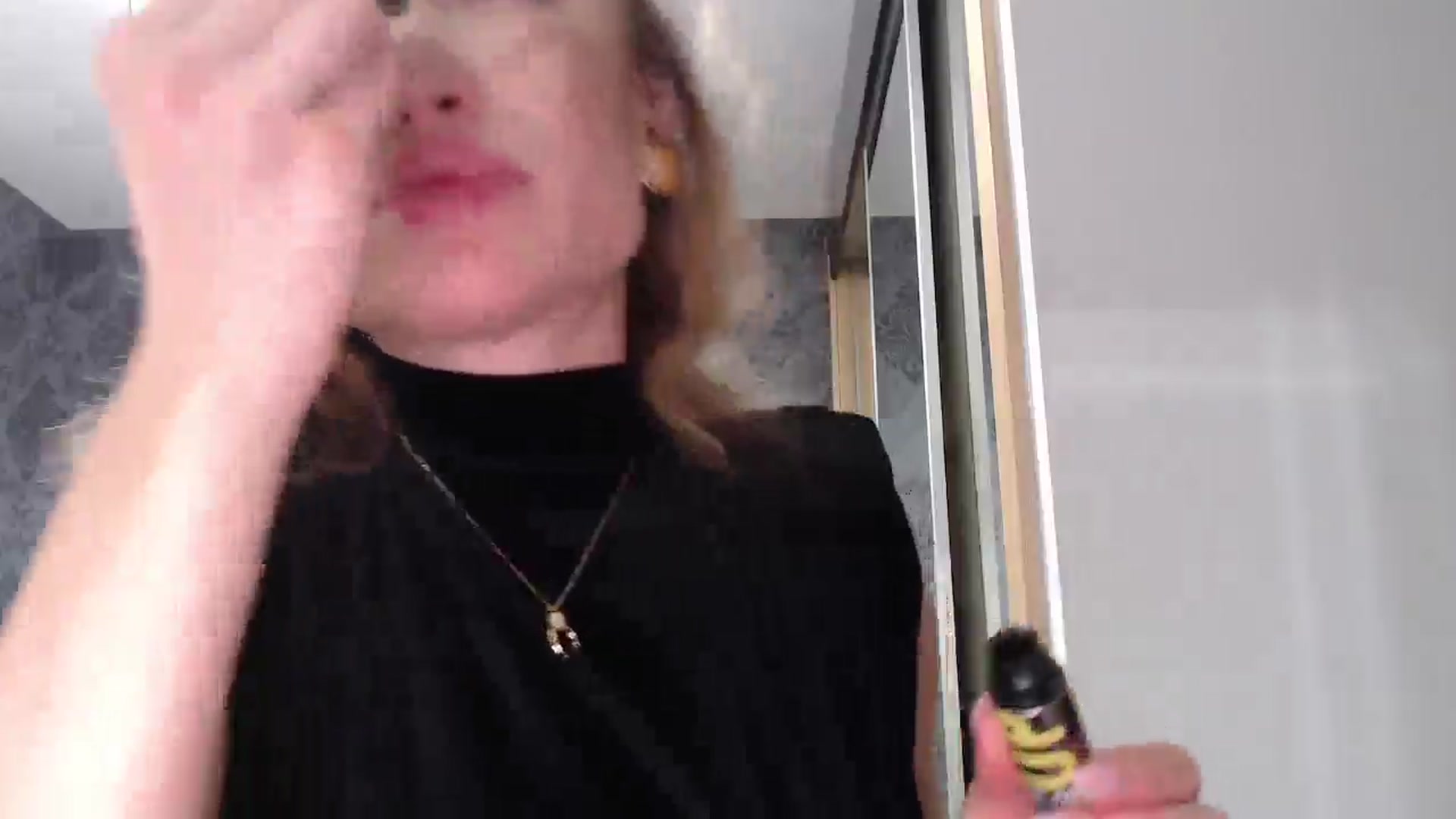 Gallery image thumbnail from Anayys's myfreecams stream on, 03/01/2025, 09:32 image 11 of 20