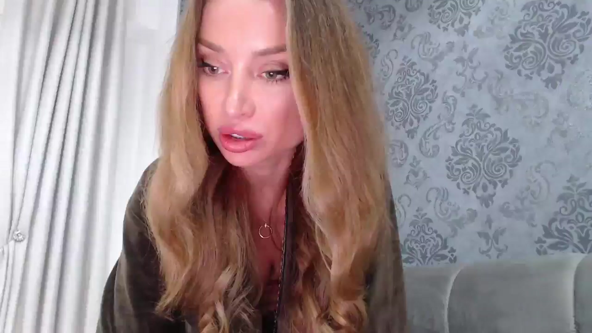 Gallery image thumbnail from Anayys's myfreecams stream on, 03/05/2025, 11:08 image 9 of 20