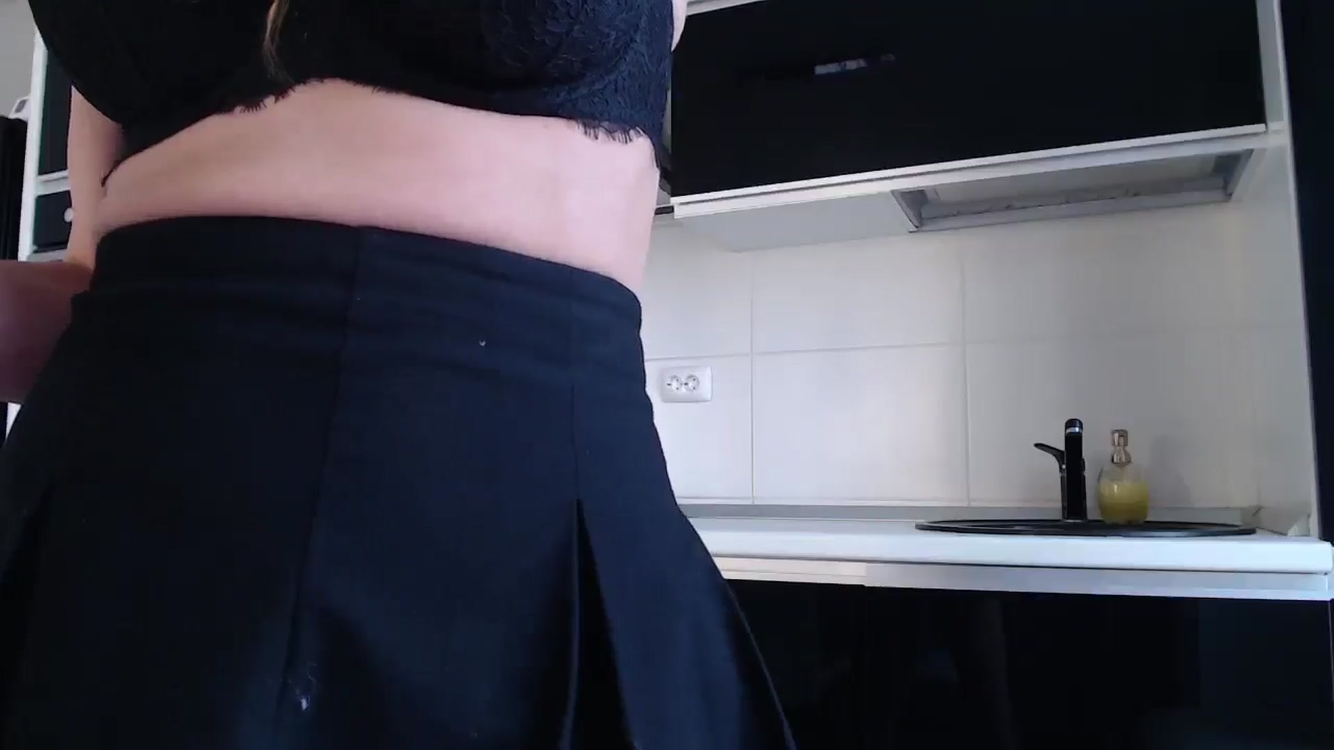 Gallery image thumbnail from Anayys's myfreecams stream on, 03/10/2025, 12:15 image 2 of 20