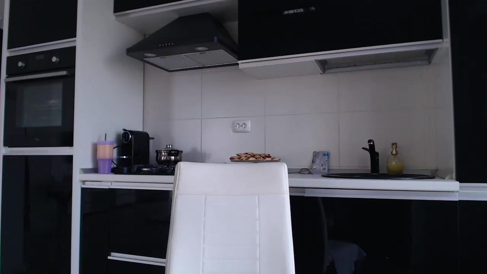 Gallery image thumbnail from Anayys's myfreecams stream on, 03/12/2025, 09:38 image 19 of 20