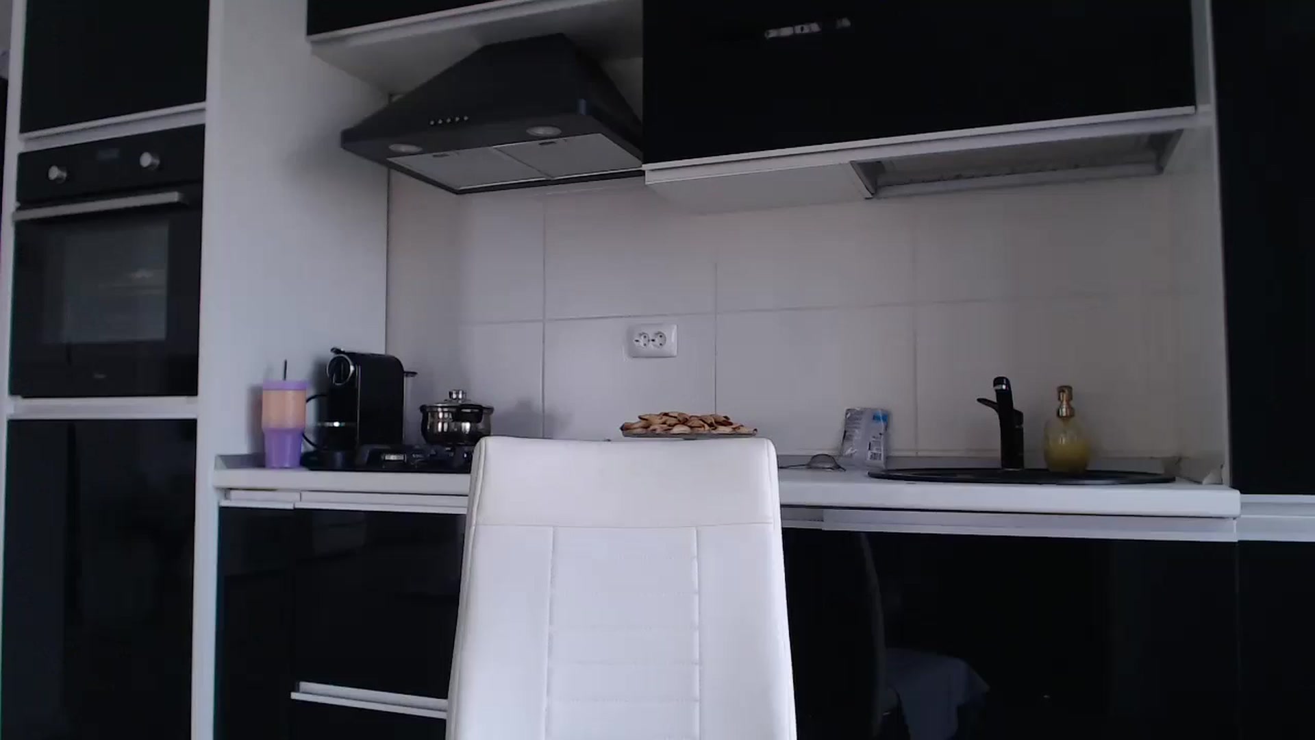 Gallery image thumbnail from Anayys's myfreecams stream on, 03/12/2025, 09:38 image 20 of 20