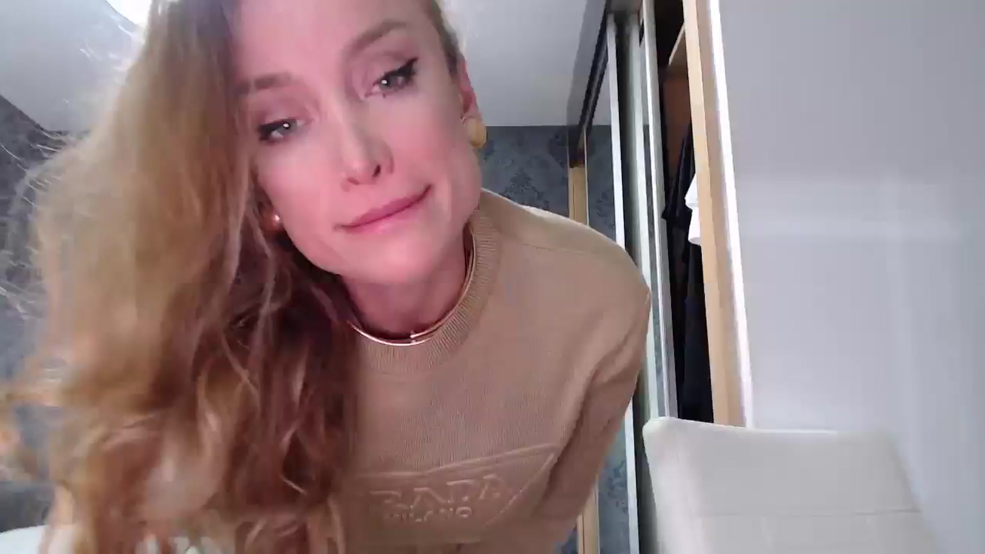 Gallery image thumbnail from Anayys's myfreecams stream on, 03/20/2025, 07:05 image 1 of 20