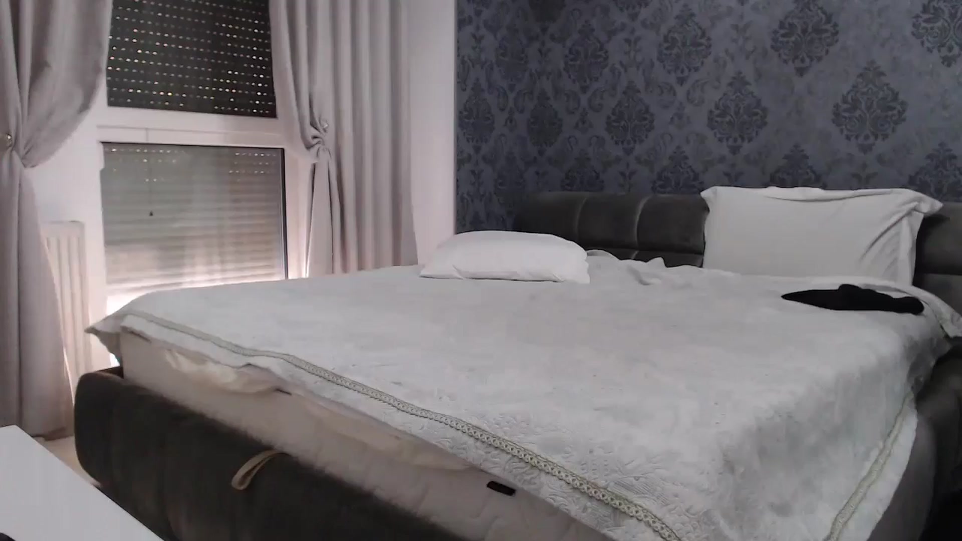 Gallery image thumbnail from Anayys's myfreecams stream on, 03/20/2025, 11:34 image 11 of 20