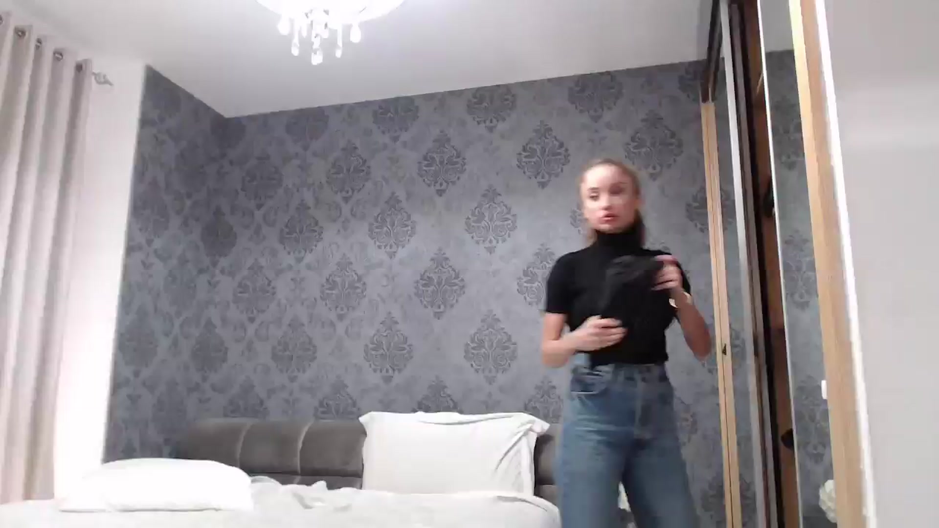Gallery image thumbnail from Anayys's myfreecams stream on, 03/20/2025, 11:34 image 15 of 20