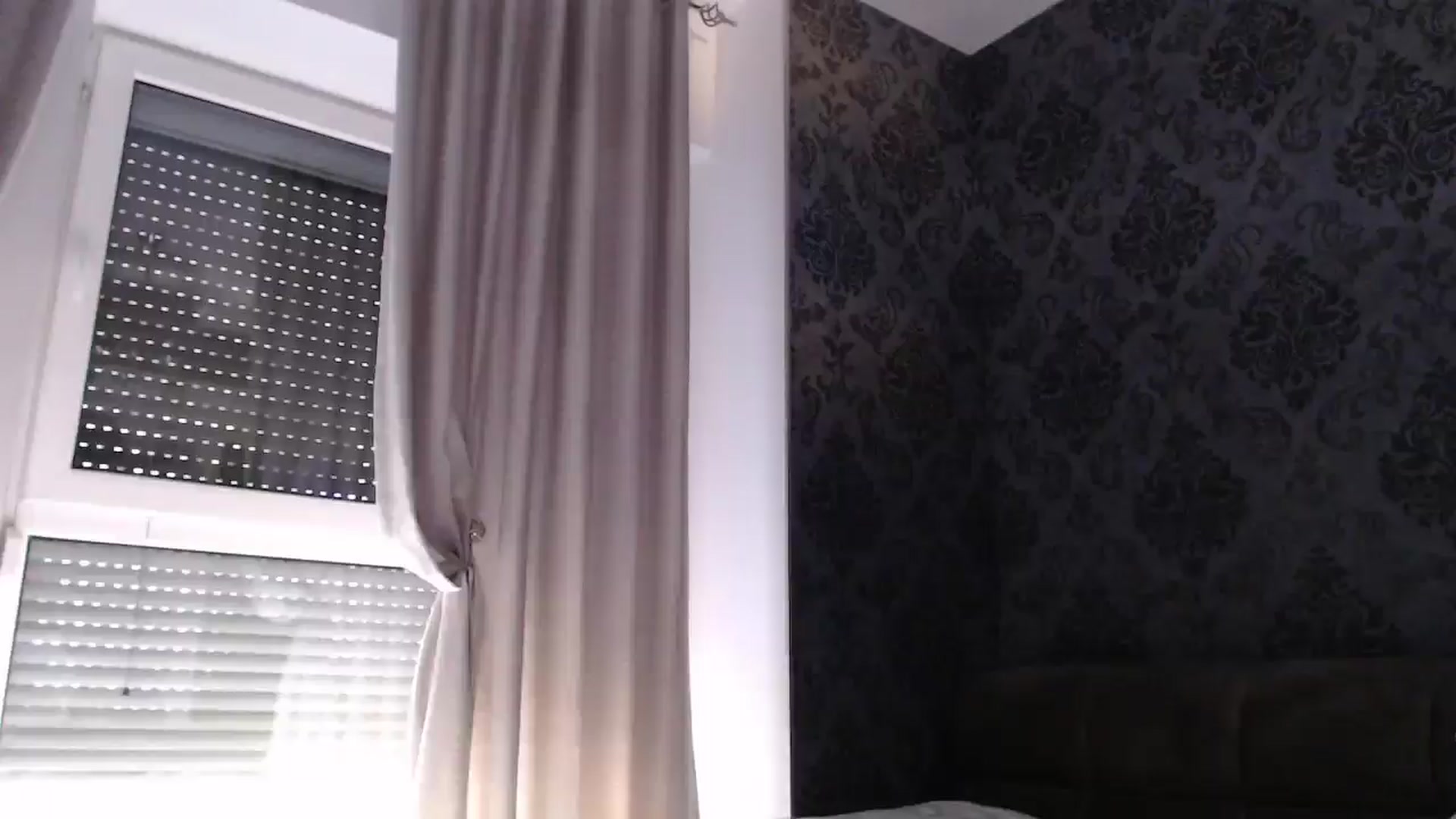 Gallery image thumbnail from Anayys's myfreecams stream on, 03/22/2025, 08:46 image 20 of 20