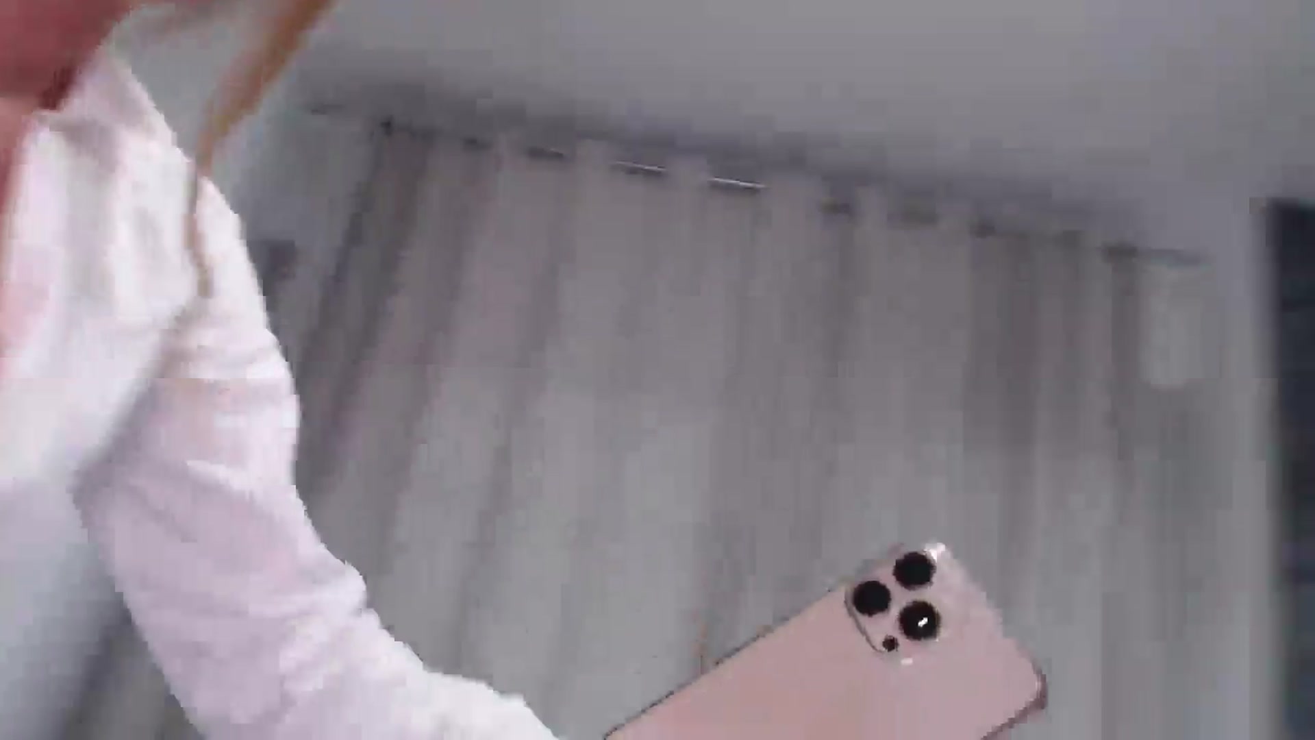 Gallery image thumbnail from Anayys's myfreecams stream on, 03/27/2025, 02:24 image 8 of 20