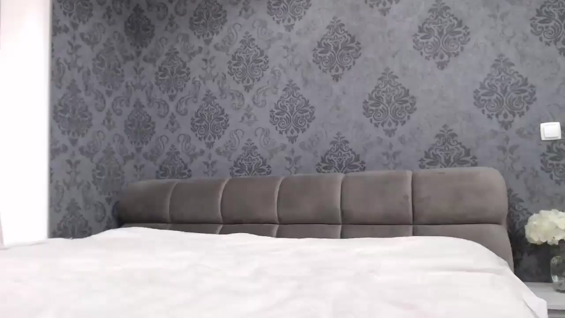 Gallery image thumbnail from Anayys's myfreecams stream on, 03/27/2025, 07:00 image 14 of 20