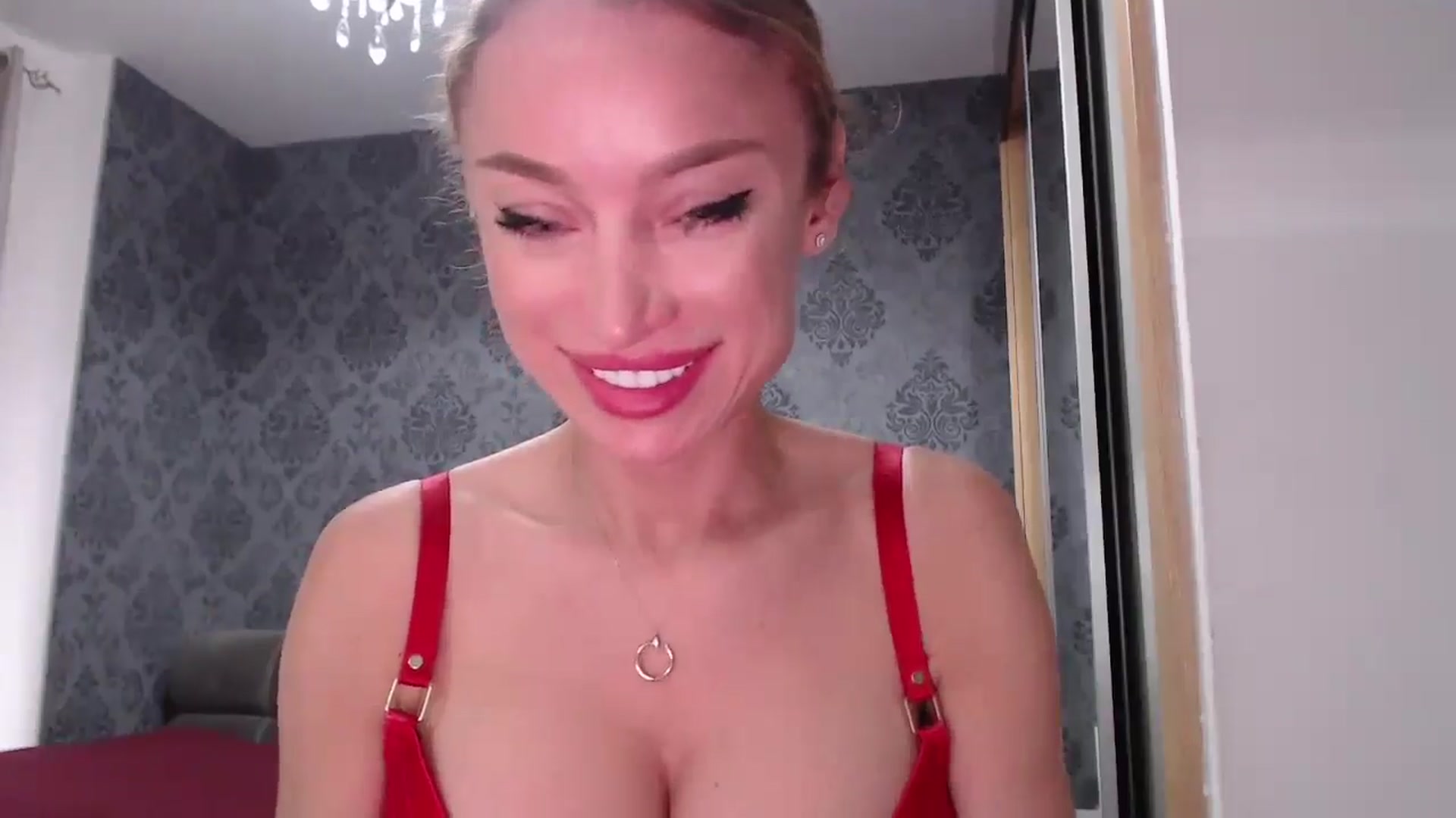 Gallery image thumbnail from Anayys's myfreecams stream on, 03/30/2025, 10:55 image 11 of 20