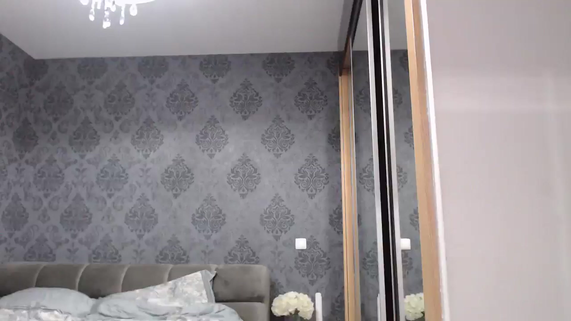 Gallery image thumbnail from Anayys's myfreecams stream on, 04/07/2025, 03:03 image 7 of 20