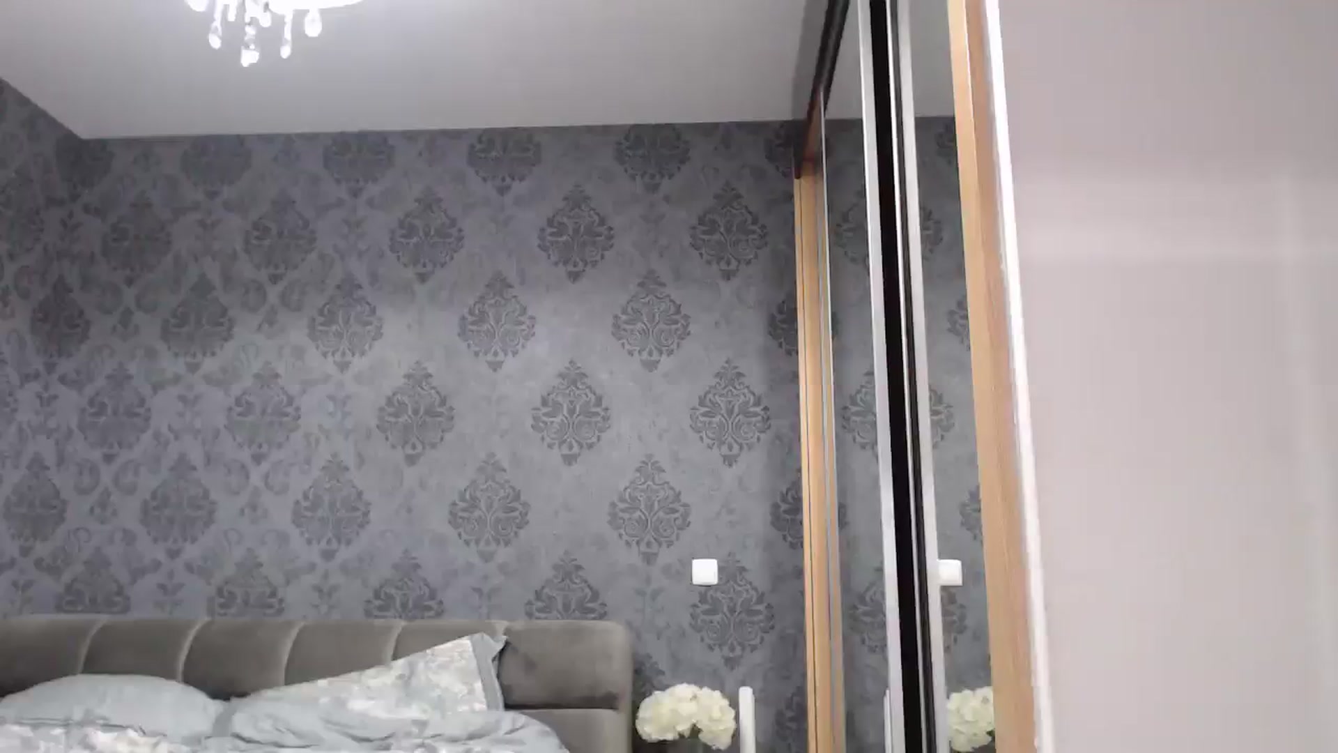 Gallery image thumbnail from Anayys's myfreecams stream on, 04/07/2025, 03:03 image 8 of 20
