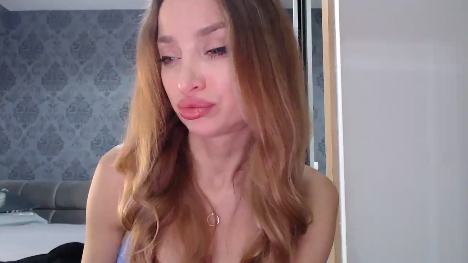 Gallery image thumbnail from Anayys's myfreecams stream on, 04/09/2025, 15:02 image 7 of 20