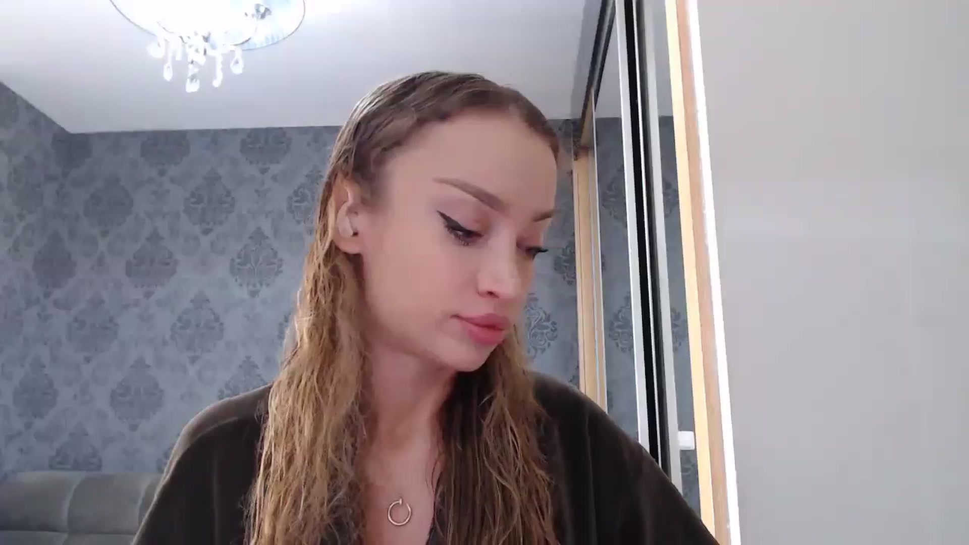 Gallery image thumbnail from Anayys's myfreecams stream on, 04/13/2025, 10:08 image 20 of 20