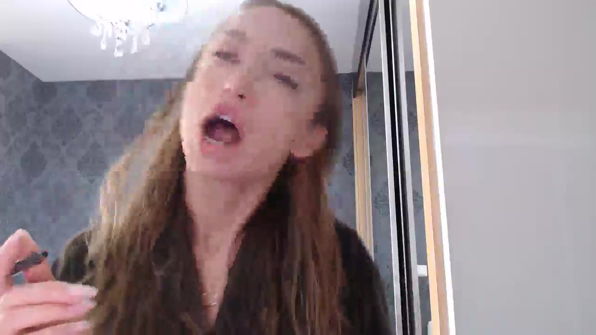 Gallery image thumbnail from Anayys's myfreecams stream on, 04/13/2025, 10:08 image 12 of 20