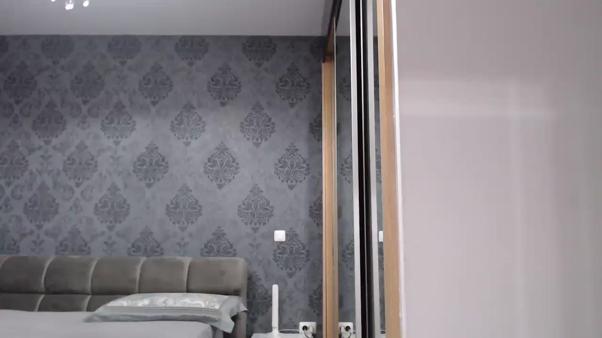 Gallery image thumbnail from Anayys's myfreecams stream on, 04/13/2025, 21:17 image 20 of 20